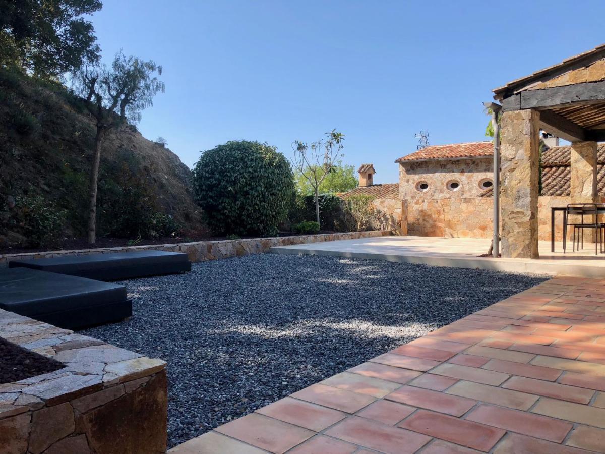 Les Aurochs Bed & Breakfast Grimaud Exterior photo