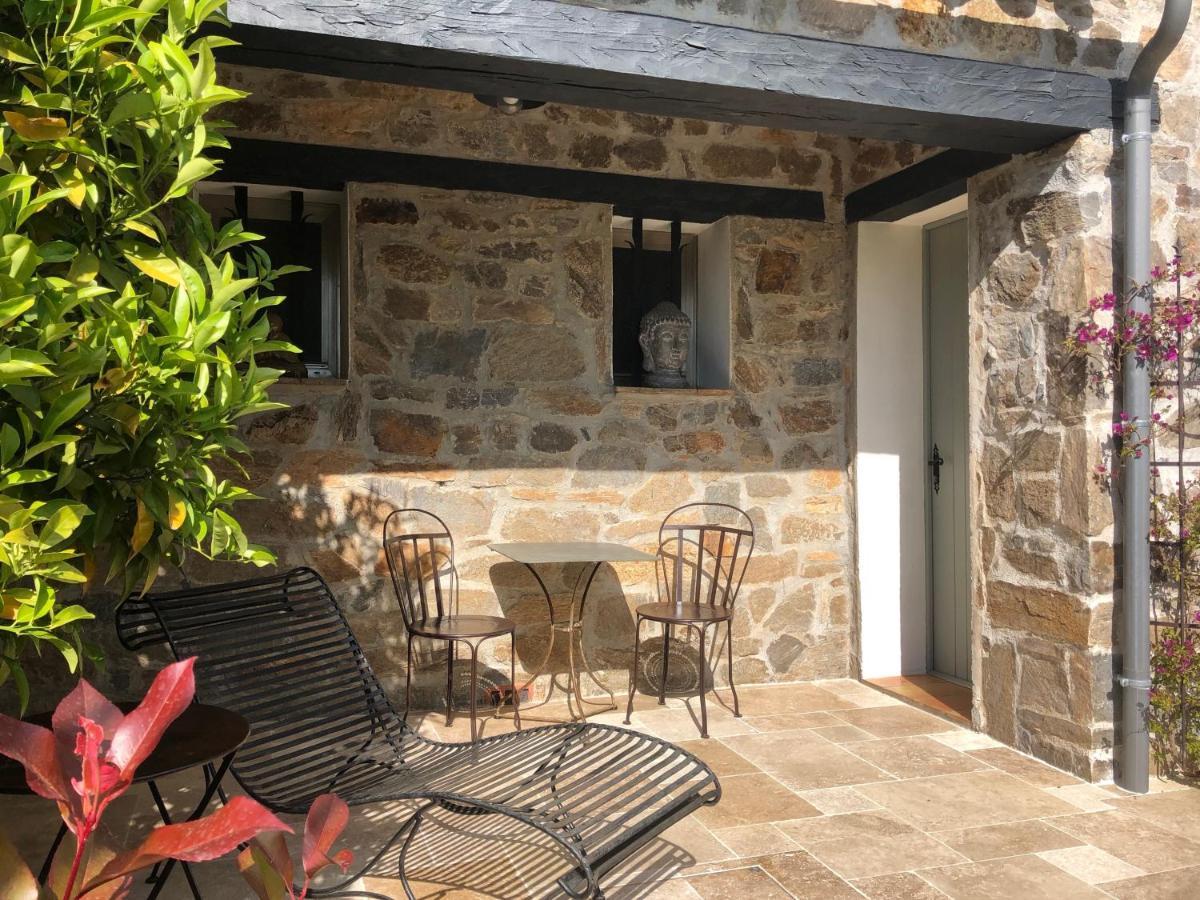 Les Aurochs Bed & Breakfast Grimaud Exterior photo