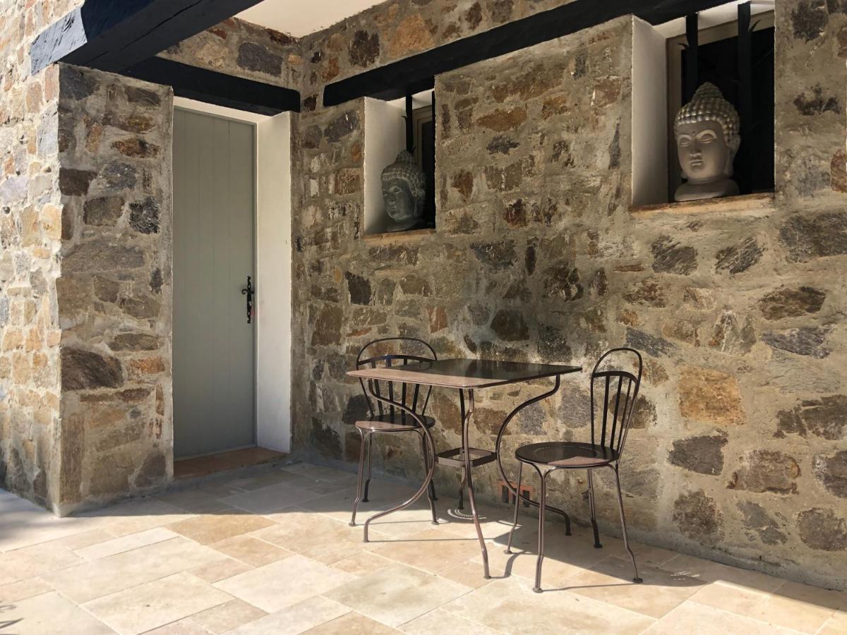 Les Aurochs Bed & Breakfast Grimaud Exterior photo