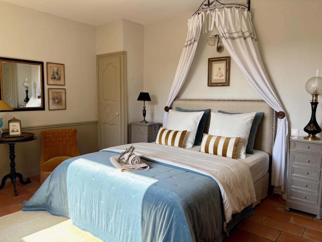 Les Aurochs Bed & Breakfast Grimaud Exterior photo